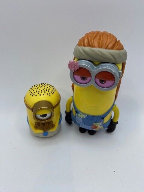 Two Plastic Figurines Minions Pre Owned